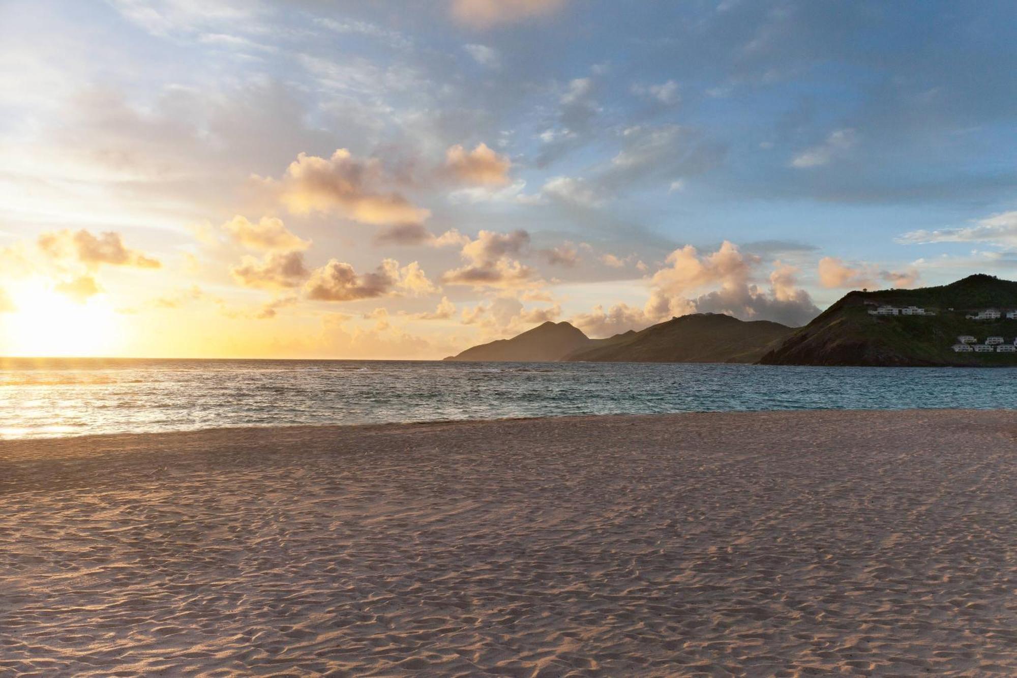 St Kitts Marriott Beach Resort, Casino & Spa Frigate Bay Esterno foto